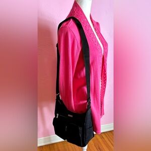 Black Baggallini Crossbody Bag, Great Travel Bag, Excellent Condition